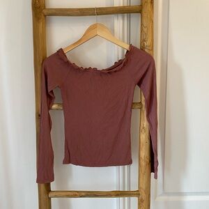 Aeropostale Mauve Long Sleeve Off the Shoulder Top Ruffled Neckline Small